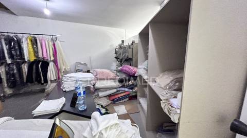 Trespasse de lavandaria totalmente equipada - centro de são torcato