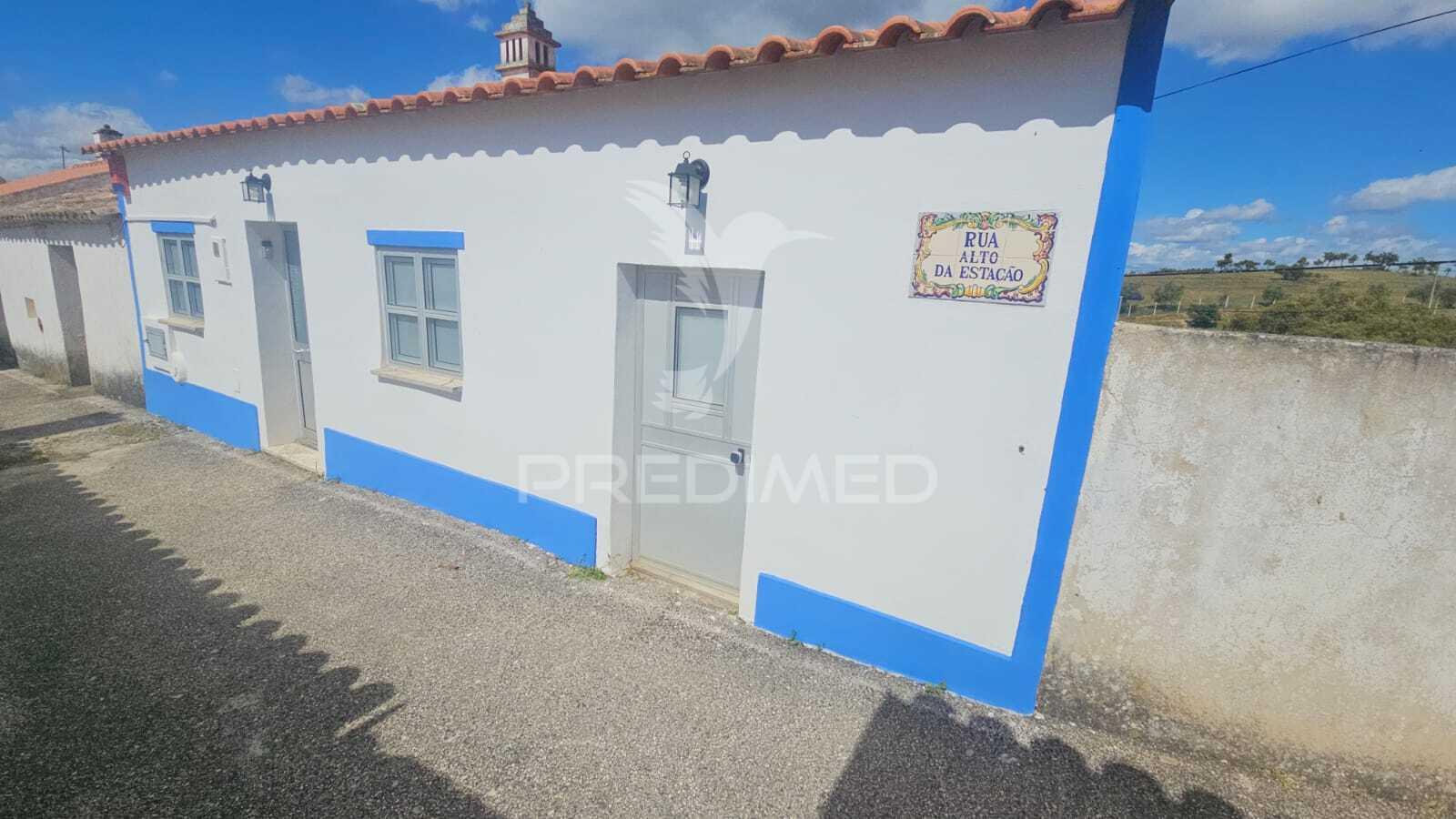 Moradia típica alentejana - pereiras gare, concelho odemira