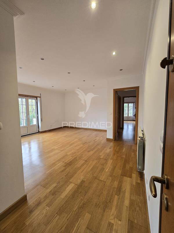 Apartamento t2 arrendamento urb. quinta lágrimas santa clara coimbra