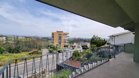 Vende-se moradia t3 em s. cosme, gondomar