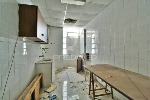 Moradia na baixa da cidade de olhão - barreta