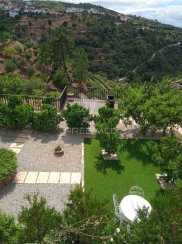 Magnífica quinta vinícola, para venda, no alto douro vinhateiro