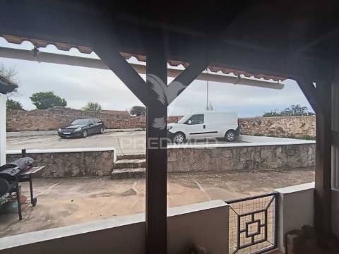 Excelente casa t2 em salir – a 10 minutos de loulé