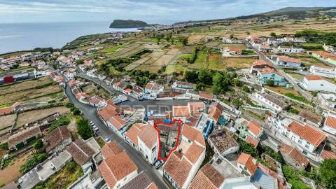 Moradia t3 ribeirinha