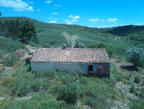 Monte alentejano farrobo barragem santa clara