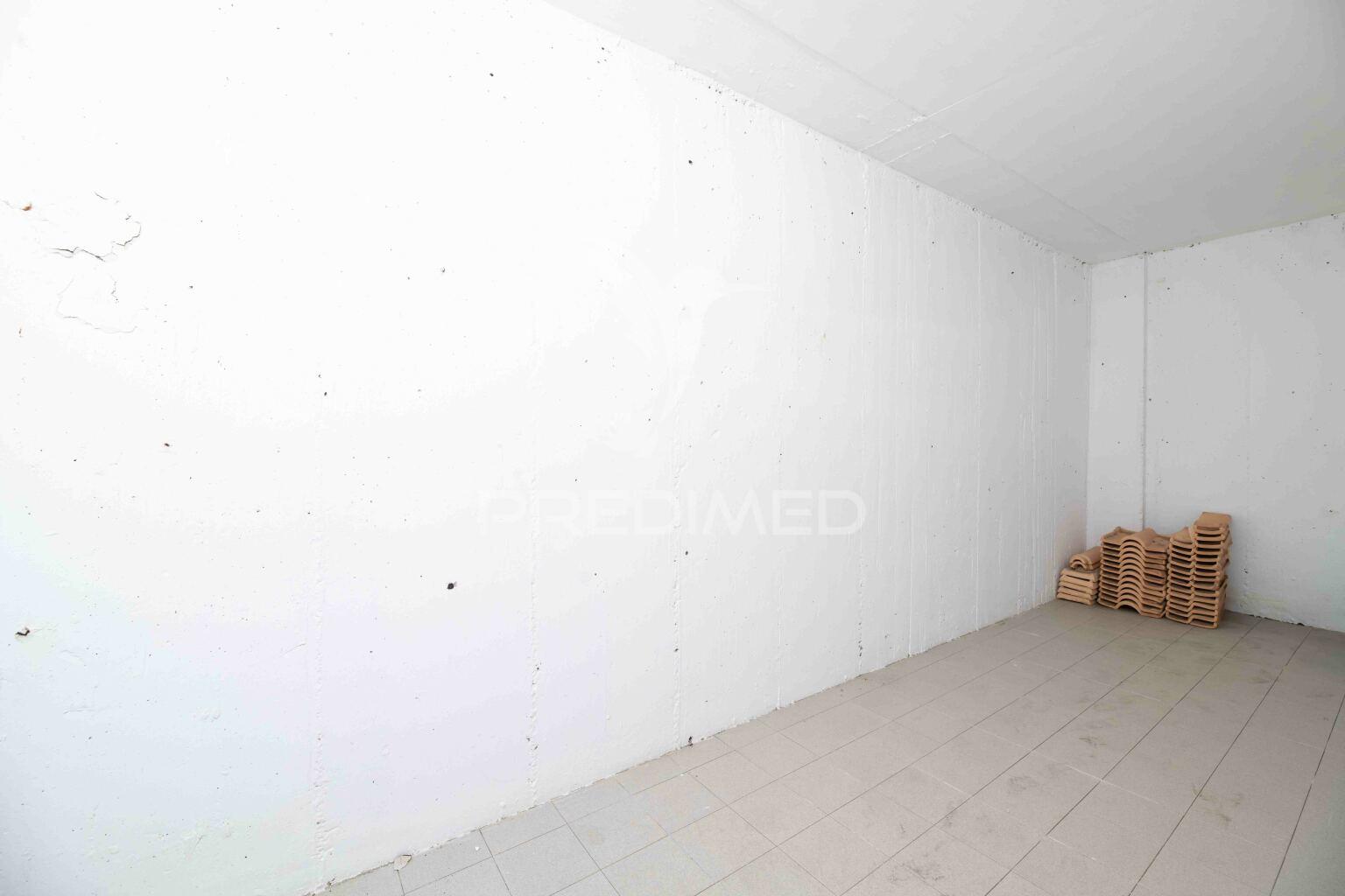 Apartamento duplex t2 em vilamoura, condomínio com piscina.