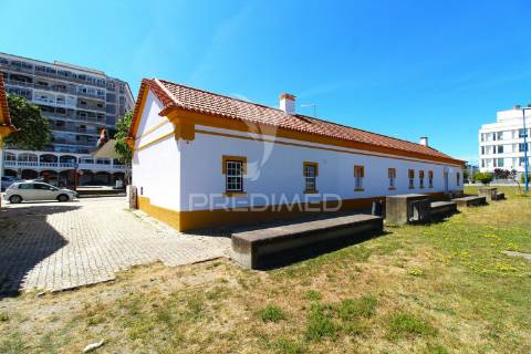 Espaço comercial totalmente renovado - sines