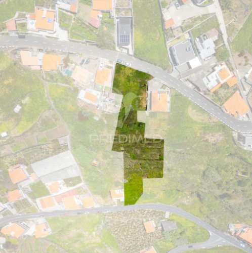 Terreno com capacidade construtiva em ribeira brava - ilha da madeira