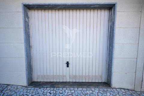 Apartamento t3 com garagem em borba