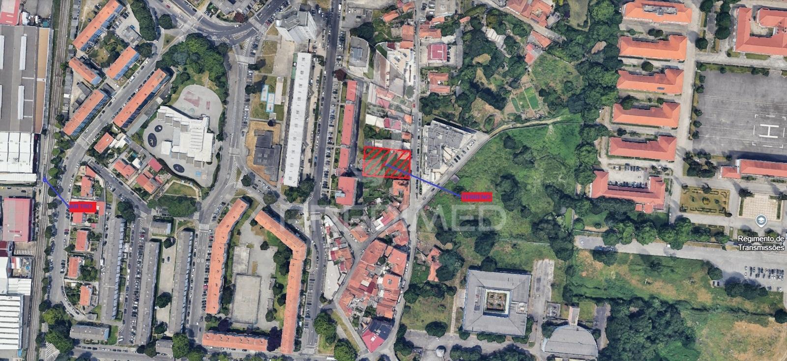 Terreno em ramalde, para construção de predio com 30 apartamentos