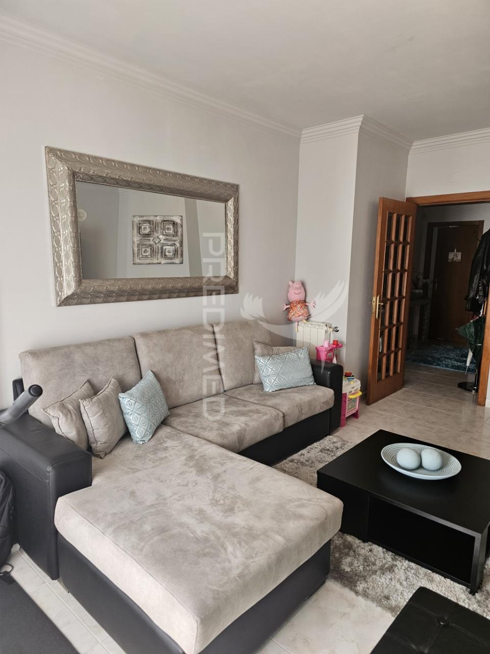 Apartamento t2+1 povoa de santa iria zona nobre
