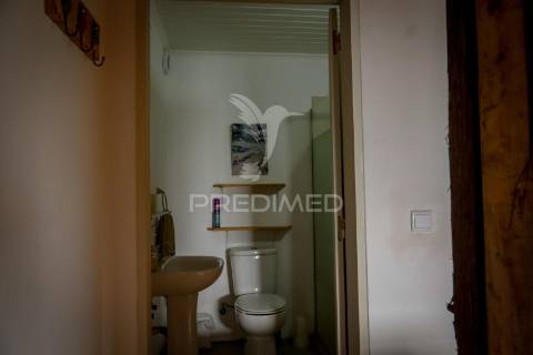 Moradia com 3 estúdios