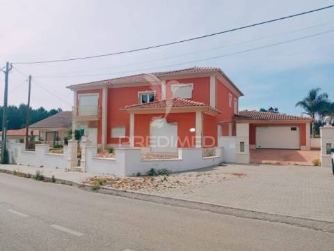 Moradia casais da bidoeira