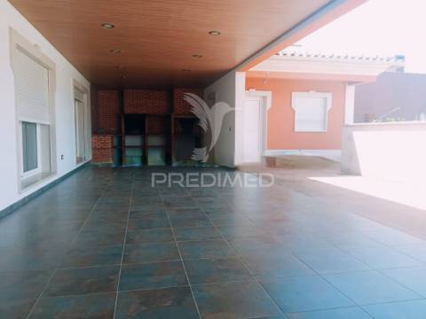 Moradia casais da bidoeira