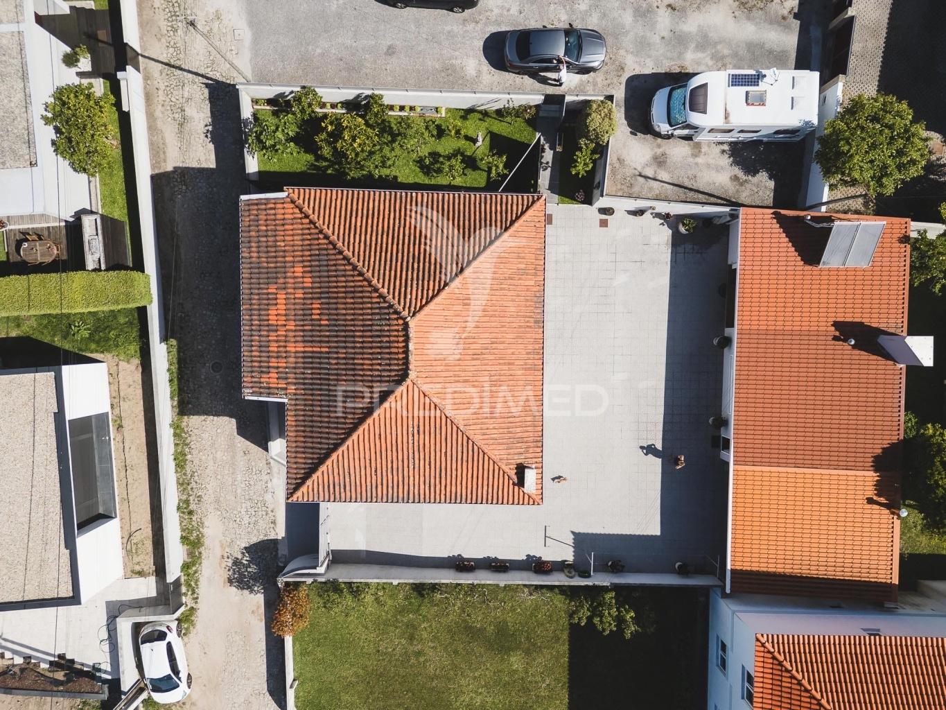 Moradia t 6 semi nova 521 m 2 - vista deslumbrante  de mar