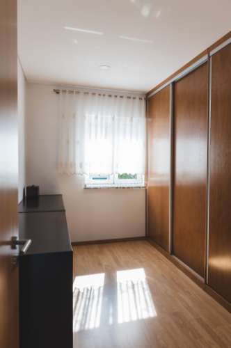 Moradia t 6 semi nova 521 m 2 - vista deslumbrante  de mar