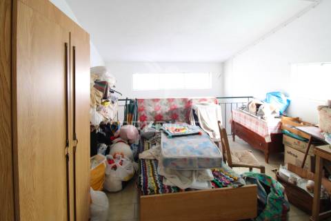 Apartamento t2 em faro com garagem em box