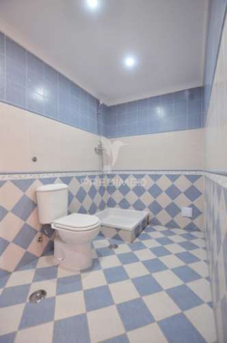 Moradia t4 com áreas amplas, garagem 100m² e vista desafogada!