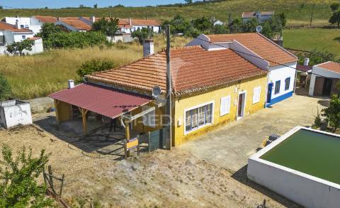 Quinta em são teotónio, a 7 km da praia da zambujeira