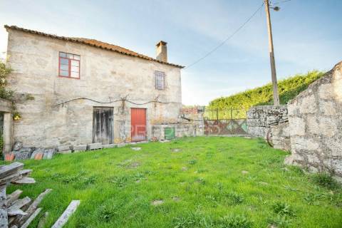 Moradia para recuperar no concelho de trancoso