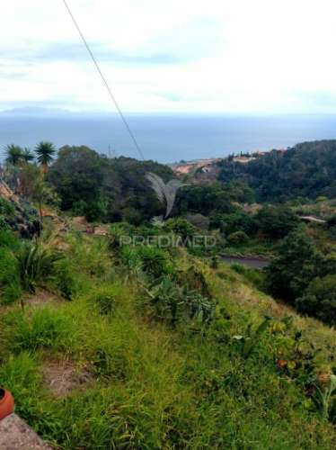 Terreno rústico em  água de  pena .