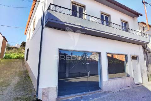 Espaço comercial para arrendamento! amiais de baixo / santarém