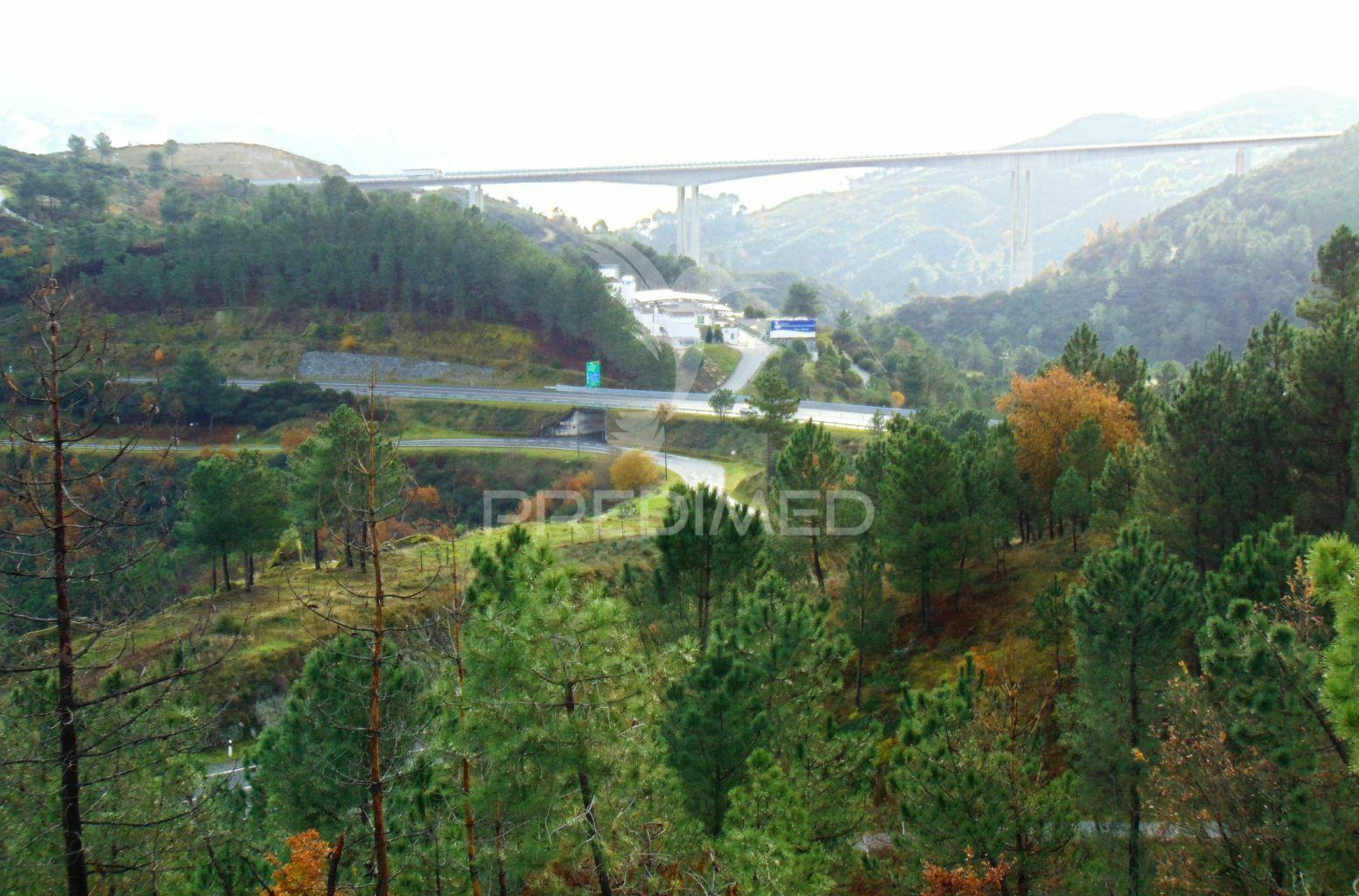 Terreno c/ 1,8 ha junto ao nó da a24/ip4 - 6 kms de vila real