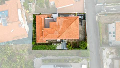 Moradia t5, virtudes, são martinho