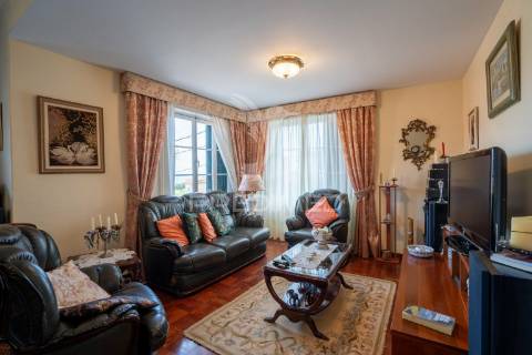 Moradia t5, virtudes, são martinho