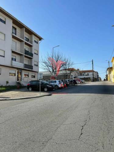 Loteamento - terreno dá para construi c/v + r/c + 1.º + 2.º + 3.º - oliveira do douro - vila nova de gaia