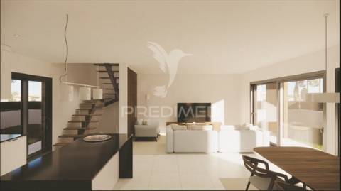 Moradia isolada t2 em sesimbra (aiana de cima)