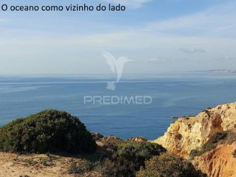 Entre o céu a terra e o mar 300m2 sua moradia de luxo, lagos