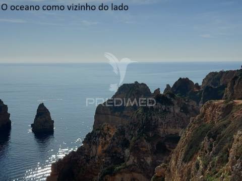 Entre o céu a terra e o mar 300m2 sua moradia de luxo, lagos