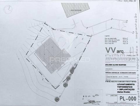 Moradia t4 mais 3 apartamentos para investimento em lote de 918m2