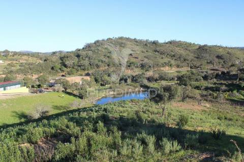 Vende-se terreno rústico em são bartolomeu de messines