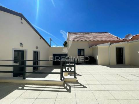 Moradia térrea próxima de caldas da rainha