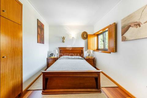 Moradia t3 situada junto à nossa senhora da abadia.