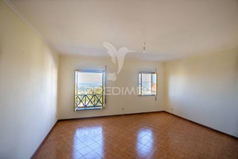 Apartamento t3 em gouveia