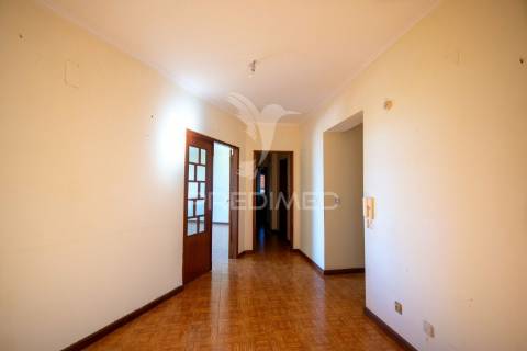 Apartamento t3 em gouveia