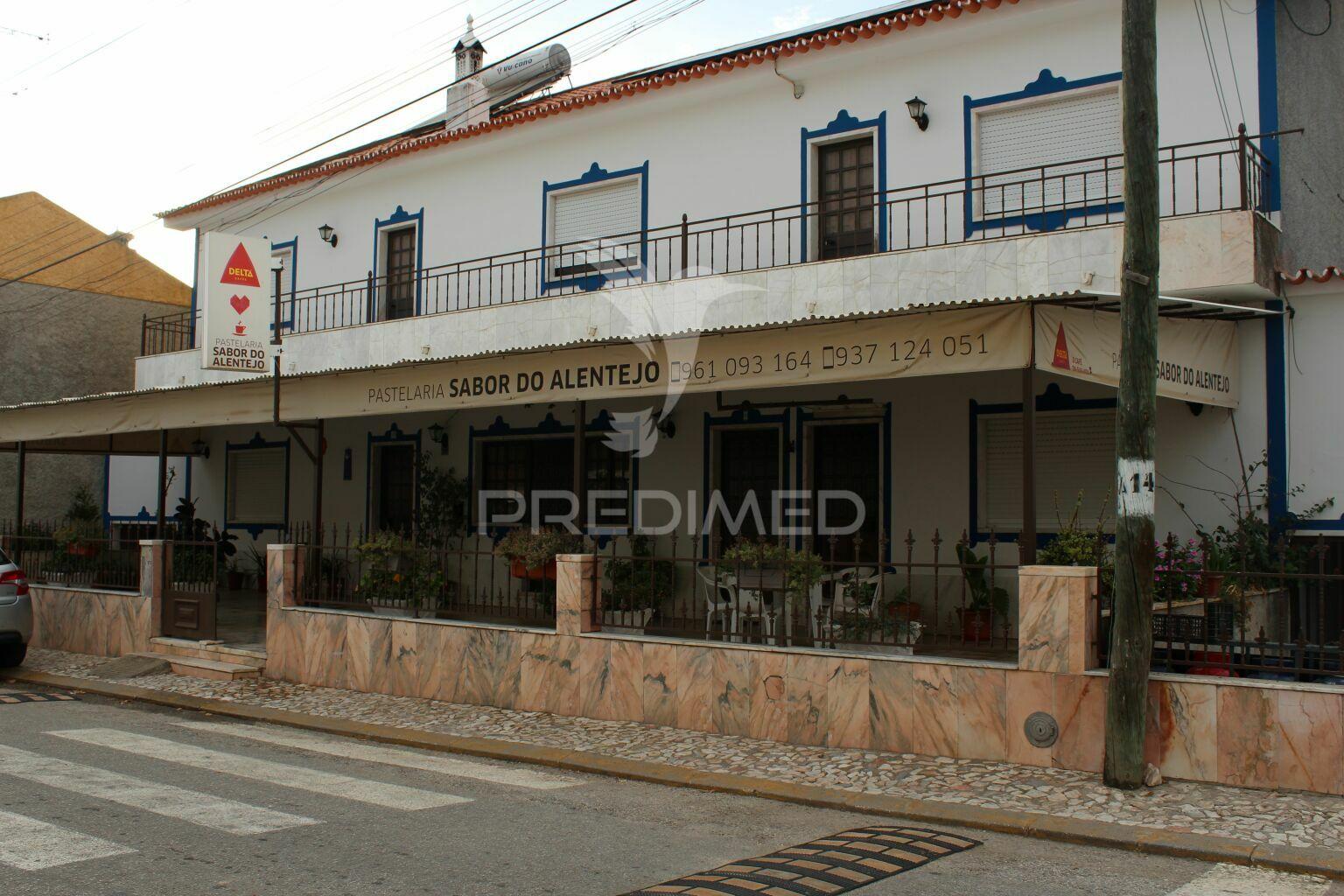 Moradia 4 andares t 15