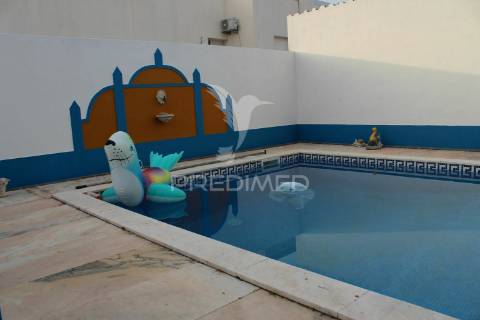 Moradia 4 andares t 15