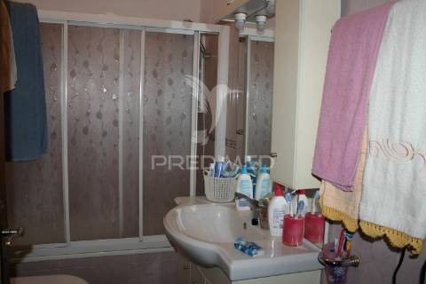 Moradia 4 andares t 15