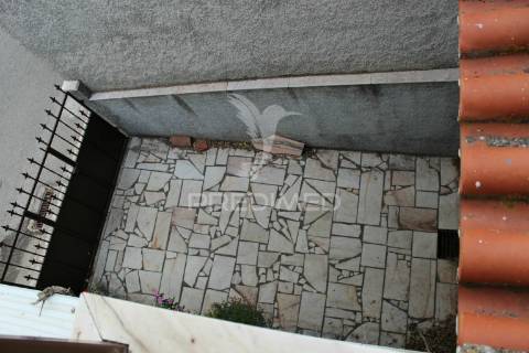 Moradia 4 andares t 15