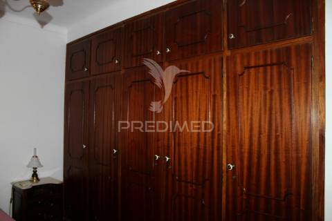 Moradia 4 andares t 15