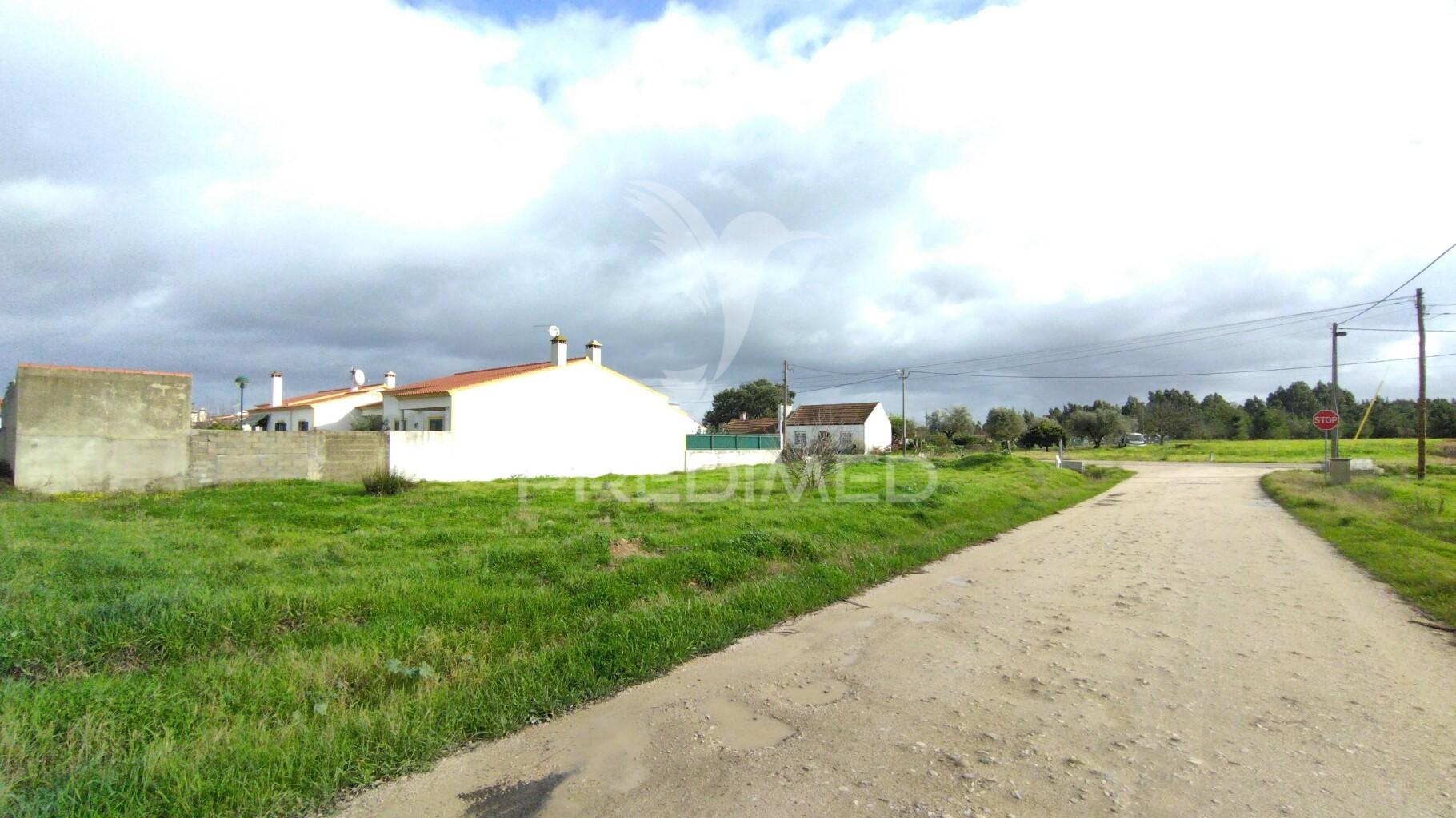 Terreno urbano para construção