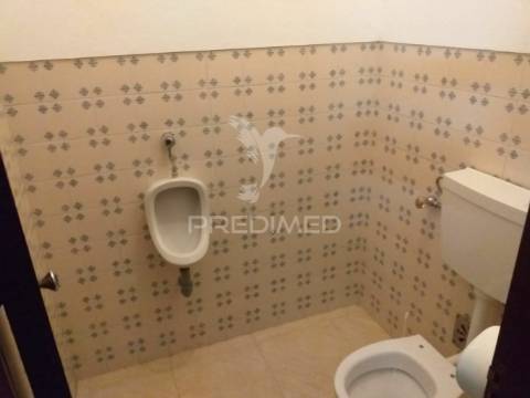 Pastelaria/café em alpalhão