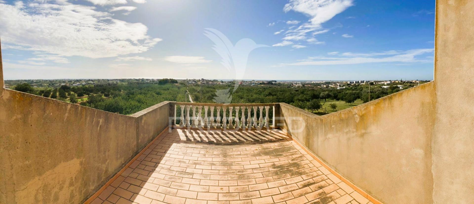 Comércio e moradia independente v4 c/ terraço vista mar