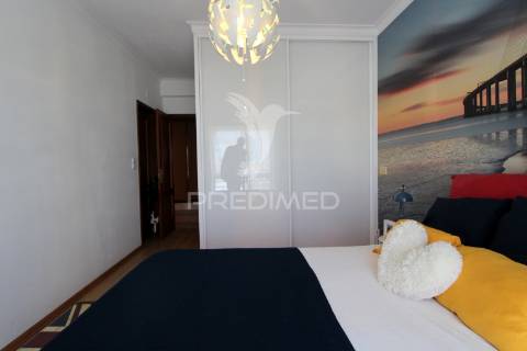 Duplex t3+2 com terraço e garagem