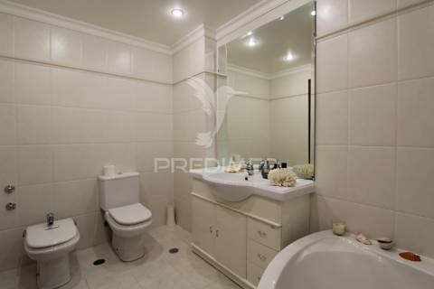 Duplex t3+2 com terraço e garagem