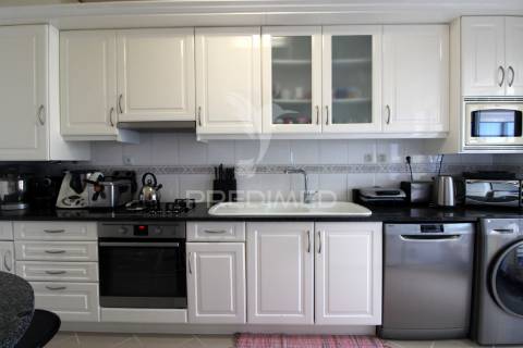 Duplex t3+2 com terraço e garagem